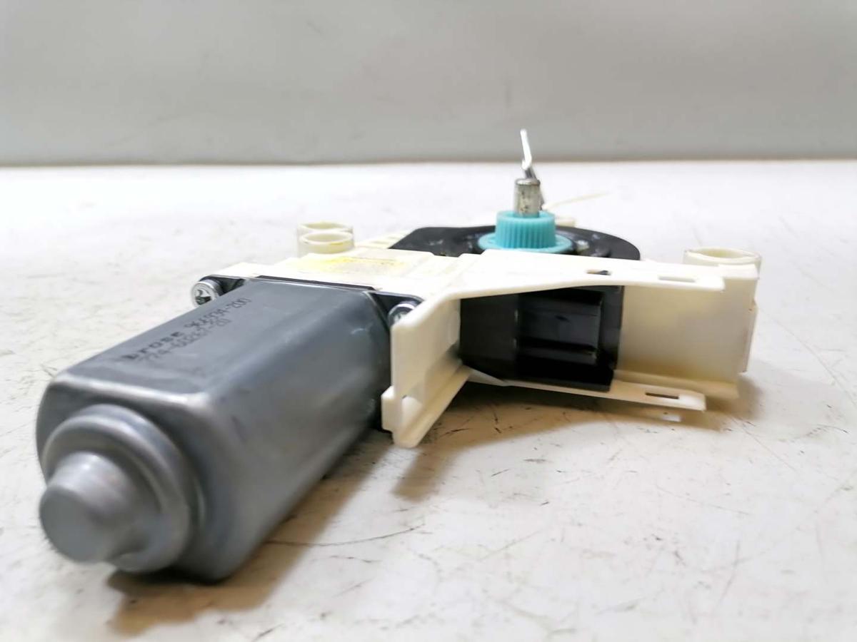 Audi A4 8K B8 original Fensterhebermotor vorn rechts Bj.2010